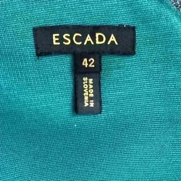 Escada green v-neck and v-back midi knit dress size 42 (US size 12) - Picture 7 of 8